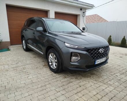 Серый Хендай Санта Фе, объемом двигателя 2.4 л и пробегом 50 тыс. км за 18500 $, фото 1 на Automoto.ua