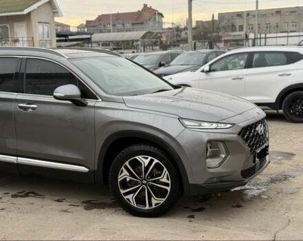 Серый Хендай Санта Фе, объемом двигателя 2 л и пробегом 146 тыс. км за 24000 $, фото 1 на Automoto.ua