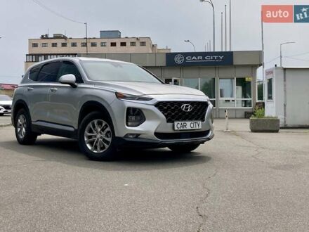 Хендай Санта Фе 2019 в Киеве на Automoto.ua Серый Хендай Санта Фе, объемом двигателя 2.4 л и пробегом 66 тыс. км за 19999 $, фото 1 на Automoto.ua