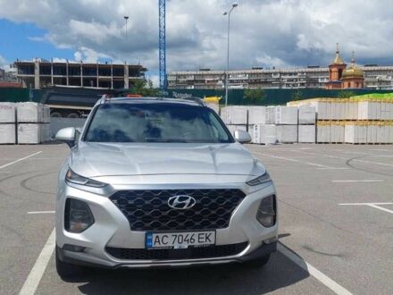 Серый Хендай Санта Фе, объемом двигателя 2.4 л и пробегом 119 тыс. км за 19750 $, фото 1 на Automoto.ua