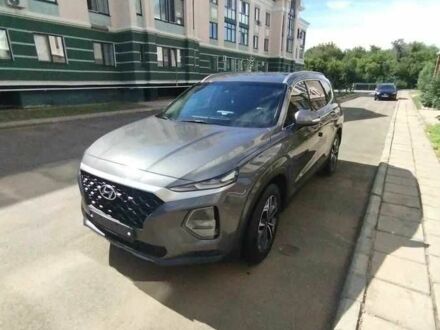 Серый Хендай Санта Фе, объемом двигателя 2 л и пробегом 86 тыс. км за 23000 $, фото 1 на Automoto.ua