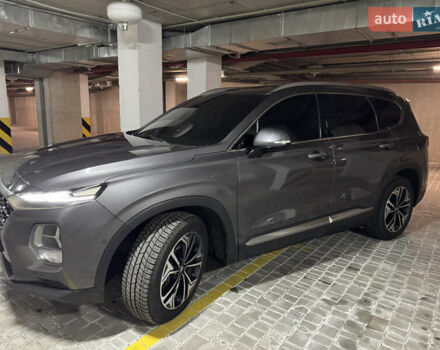 Сірий Хендай Санта Фе, об'ємом двигуна 2.2 л та пробігом 147 тис. км за 27500 $, фото 1 на Automoto.ua