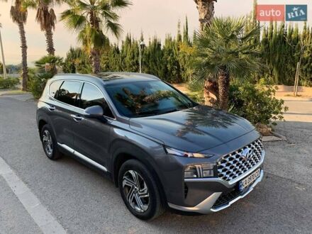 Хендай Санта Фе 2020 в Киеве на Automoto.ua Серый Хендай Санта Фе, объемом двигателя 2.2 л и пробегом 38 тыс. км за 44500 $, фото 1 на Automoto.ua