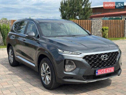 Хендай Санта Фе 2020 в Ивано-Франковске на Automoto.ua Серый Хендай Санта Фе, объемом двигателя 2 л и пробегом 110 тыс. км за 28999 $, фото 1 на Automoto.ua