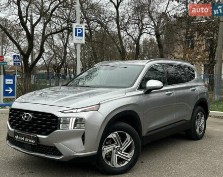 Сірий Хендай Санта Фе, об'ємом двигуна 2.5 л та пробігом 85 тис. км за 27999 $, фото 1 на Automoto.ua