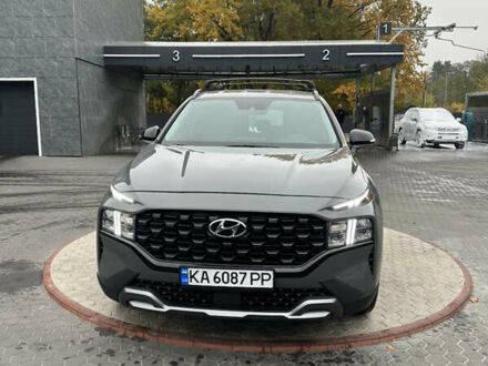 Хендай Санта Фе 2023 в Броварах на Automoto.ua Серый Хендай Санта Фе, объемом двигателя 2.5 л и пробегом 15 тыс. км за 33999 $, фото 1 на Automoto.ua