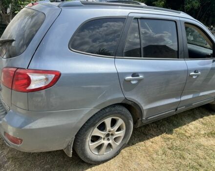 Синий Хендай Санта Фе, объемом двигателя 2.2 л и пробегом 265 тыс. км за 3500 $, фото 4 на Automoto.ua