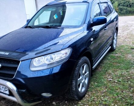 Синий Хендай Санта Фе, объемом двигателя 2.2 л и пробегом 284 тыс. км за 9555 $, фото 3 на Automoto.ua