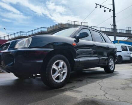 Синий Хендай Санта Фе, объемом двигателя 2 л и пробегом 370 тыс. км за 5999 $, фото 3 на Automoto.ua