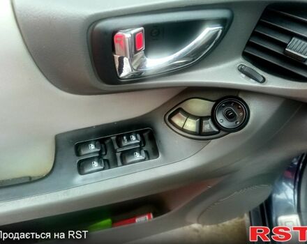 Синій Хендай Санта Фе, об'ємом двигуна 2 л та пробігом 280 тис. км за 6300 $, фото 7 на Automoto.ua