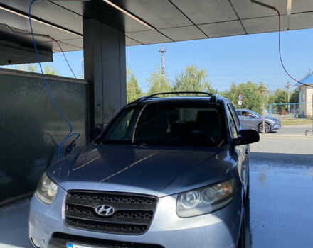 Синий Хендай Санта Фе, объемом двигателя 2.19 л и пробегом 245 тыс. км за 8500 $, фото 1 на Automoto.ua