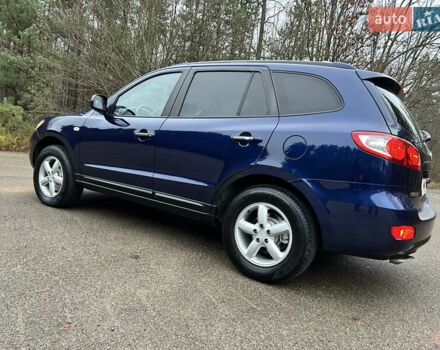 Синий Хендай Санта Фе, объемом двигателя 2.2 л и пробегом 260 тыс. км за 9700 $, фото 13 на Automoto.ua