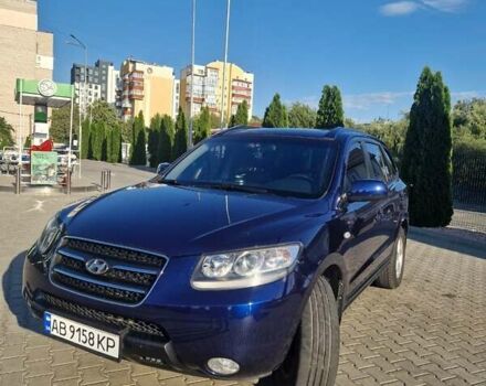 Синий Хендай Санта Фе, объемом двигателя 2.19 л и пробегом 245 тыс. км за 9400 $, фото 6 на Automoto.ua
