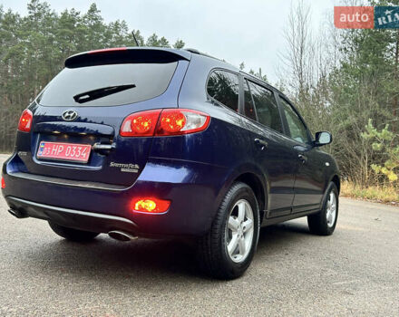 Синий Хендай Санта Фе, объемом двигателя 2.2 л и пробегом 260 тыс. км за 9700 $, фото 5 на Automoto.ua