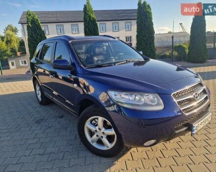 Синий Хендай Санта Фе, объемом двигателя 2.19 л и пробегом 245 тыс. км за 9400 $, фото 7 на Automoto.ua