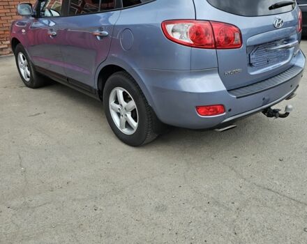 Синий Хендай Санта Фе, объемом двигателя 2.2 л и пробегом 274 тыс. км за 8899 $, фото 5 на Automoto.ua