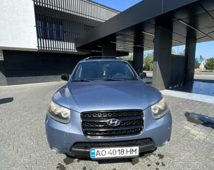 Синий Хендай Санта Фе, объемом двигателя 2.19 л и пробегом 245 тыс. км за 8500 $, фото 7 на Automoto.ua