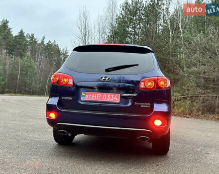 Синий Хендай Санта Фе, объемом двигателя 2.2 л и пробегом 260 тыс. км за 9700 $, фото 4 на Automoto.ua
