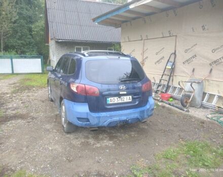 Синий Хендай Санта Фе, объемом двигателя 2.2 л и пробегом 286 тыс. км за 8000 $, фото 4 на Automoto.ua