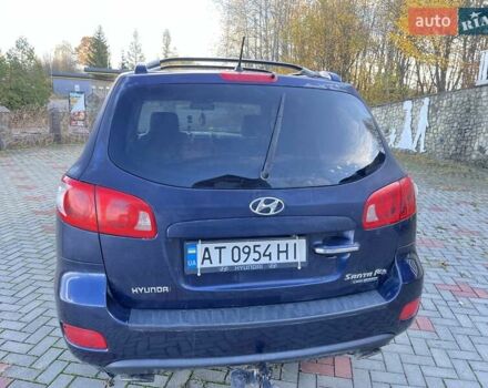 Синий Хендай Санта Фе, объемом двигателя 2.19 л и пробегом 318 тыс. км за 8600 $, фото 2 на Automoto.ua