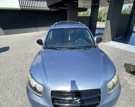 Синий Хендай Санта Фе, объемом двигателя 2.19 л и пробегом 245 тыс. км за 8500 $, фото 5 на Automoto.ua