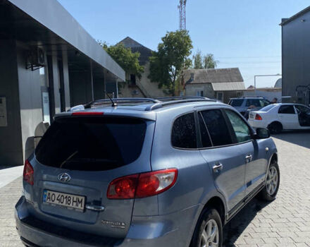 Синий Хендай Санта Фе, объемом двигателя 2.19 л и пробегом 245 тыс. км за 8500 $, фото 6 на Automoto.ua
