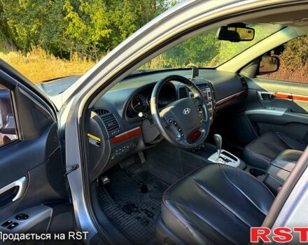 Синій Хендай Санта Фе, об'ємом двигуна 2.7 л та пробігом 246 тис. км за 8500 $, фото 5 на Automoto.ua