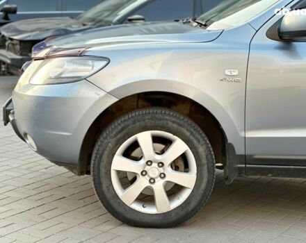 Синий Хендай Санта Фе, объемом двигателя 2.2 л и пробегом 280 тыс. км за 8490 $, фото 9 на Automoto.ua