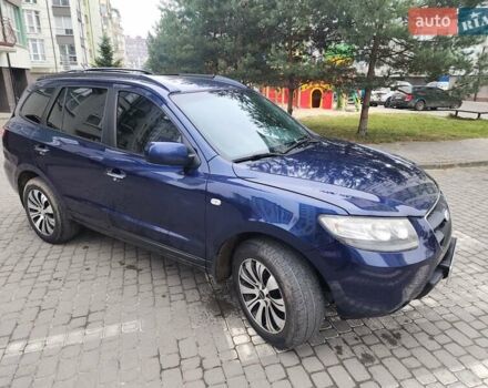 Синий Хендай Санта Фе, объемом двигателя 2.19 л и пробегом 270 тыс. км за 7800 $, фото 7 на Automoto.ua
