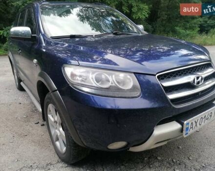 Синий Хендай Санта Фе, объемом двигателя 2.2 л и пробегом 300 тыс. км за 10500 $, фото 32 на Automoto.ua
