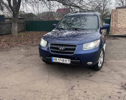 Синий Хендай Санта Фе, объемом двигателя 2.19 л и пробегом 210 тыс. км за 10300 $, фото 7 на Automoto.ua