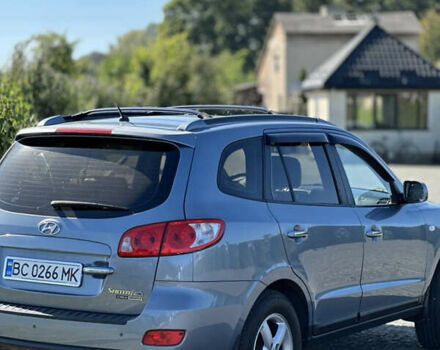 Синий Хендай Санта Фе, объемом двигателя 2.19 л и пробегом 330 тыс. км за 9500 $, фото 7 на Automoto.ua