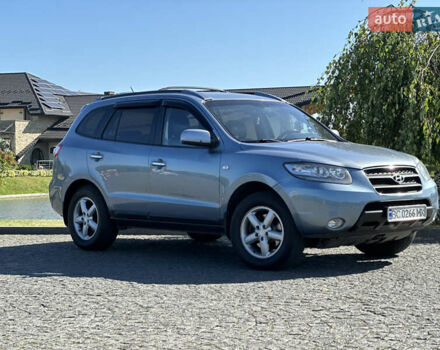 Синий Хендай Санта Фе, объемом двигателя 2.19 л и пробегом 330 тыс. км за 9500 $, фото 9 на Automoto.ua