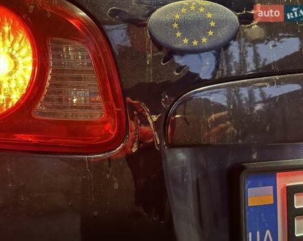 Синий Хендай Санта Фе, объемом двигателя 2.2 л и пробегом 208 тыс. км за 11500 $, фото 4 на Automoto.ua