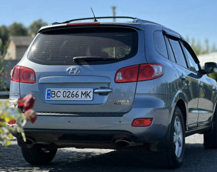 Синий Хендай Санта Фе, объемом двигателя 2.19 л и пробегом 330 тыс. км за 9500 $, фото 8 на Automoto.ua