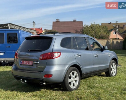 Синий Хендай Санта Фе, объемом двигателя 2.2 л и пробегом 180 тыс. км за 10200 $, фото 6 на Automoto.ua