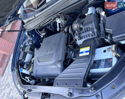 Синий Хендай Санта Фе, объемом двигателя 2.2 л и пробегом 259 тыс. км за 13500 $, фото 28 на Automoto.ua