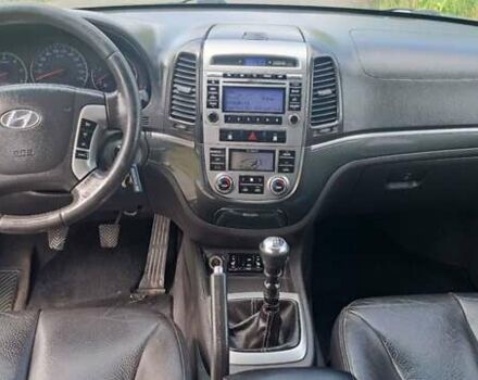 Хендай Санта Фе 2011 в Иршава на Automoto.ua Синий Хендай Санта Фе, объемом двигателя 2.2 л и пробегом 230 тыс. км за 6000 $, фото 3 на Automoto.ua