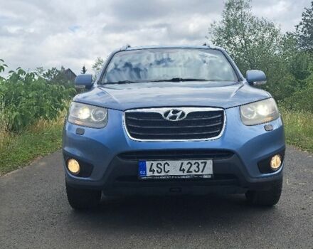 Хендай Санта Фе 2011 в Хусте на Automoto.ua Синий Хендай Санта Фе, объемом двигателя 0 л и пробегом 228 тыс. км за 6300 $, фото 1 на Automoto.ua