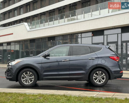 Синий Хендай Санта Фе, объемом двигателя 2.36 л и пробегом 216 тыс. км за 12800 $, фото 8 на Automoto.ua