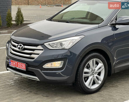 Синий Хендай Санта Фе, объемом двигателя 2.2 л и пробегом 187 тыс. км за 17200 $, фото 15 на Automoto.ua