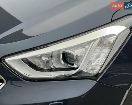 Синий Хендай Санта Фе, объемом двигателя 2.2 л и пробегом 187 тыс. км за 17200 $, фото 18 на Automoto.ua