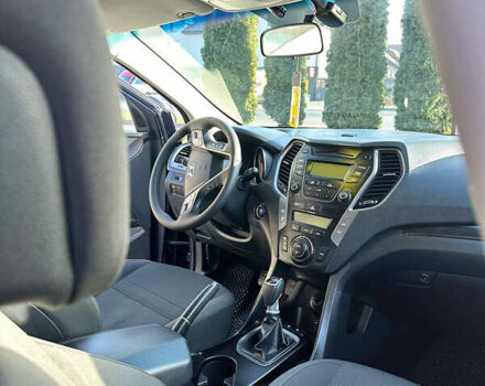 Синий Хендай Санта Фе, объемом двигателя 2.2 л и пробегом 245 тыс. км за 16800 $, фото 11 на Automoto.ua