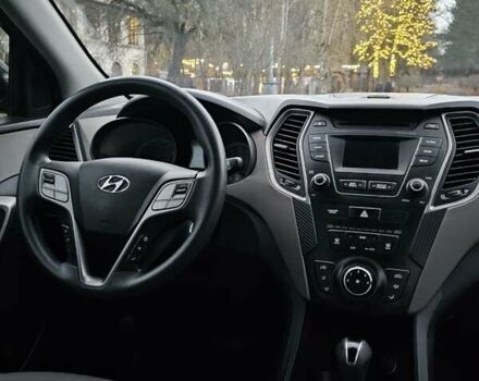 Синий Хендай Санта Фе, объемом двигателя 2.36 л и пробегом 180 тыс. км за 10900 $, фото 26 на Automoto.ua