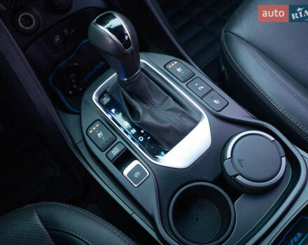 Синий Хендай Санта Фе, объемом двигателя 2 л и пробегом 179 тыс. км за 18950 $, фото 25 на Automoto.ua