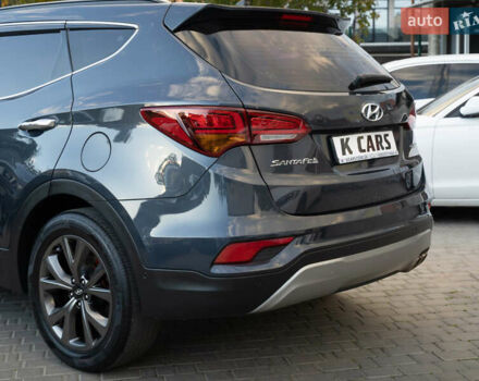 Синий Хендай Санта Фе, объемом двигателя 2 л и пробегом 179 тыс. км за 18950 $, фото 5 на Automoto.ua