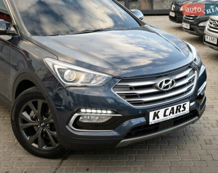 Синий Хендай Санта Фе, объемом двигателя 2 л и пробегом 179 тыс. км за 18950 $, фото 3 на Automoto.ua