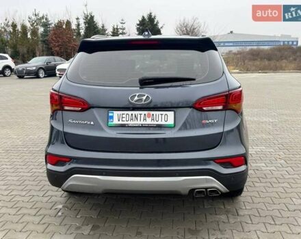 Синий Хендай Санта Фе, объемом двигателя 2 л и пробегом 202 тыс. км за 17500 $, фото 4 на Automoto.ua