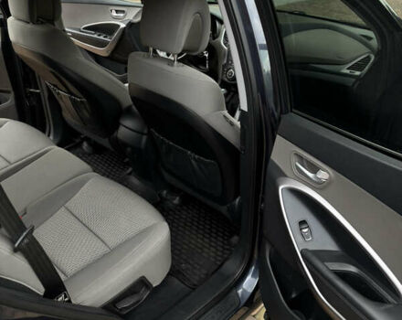 Синий Хендай Санта Фе, объемом двигателя 2.36 л и пробегом 178 тыс. км за 13500 $, фото 10 на Automoto.ua