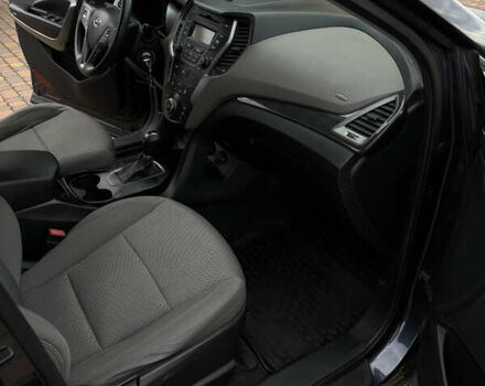 Синий Хендай Санта Фе, объемом двигателя 2.36 л и пробегом 178 тыс. км за 13500 $, фото 9 на Automoto.ua